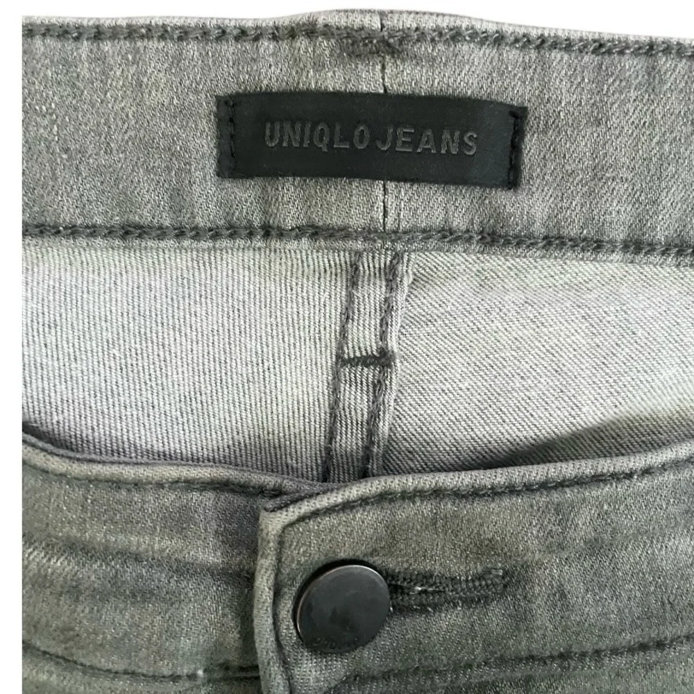 Uniqlo Jeans Men Skinny Tapered Ultra Stretch Low Rise 40x34 Hipster Casual Tall
